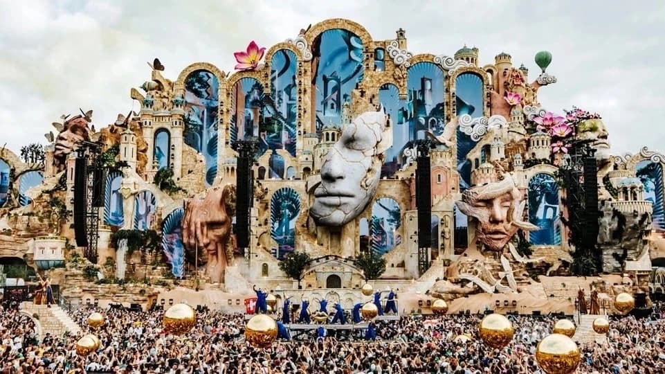 Kadr z festiwalu Tomorrowland 2026 (materiały festiwalu)