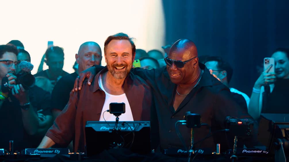 Guetta i Carl Cox po raz pierwszy b2b - cała noc w UNVRS na Ibizie